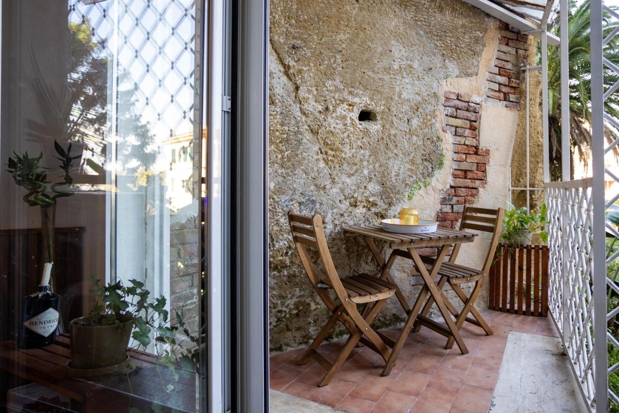 Molo Caracciolo Appartement *